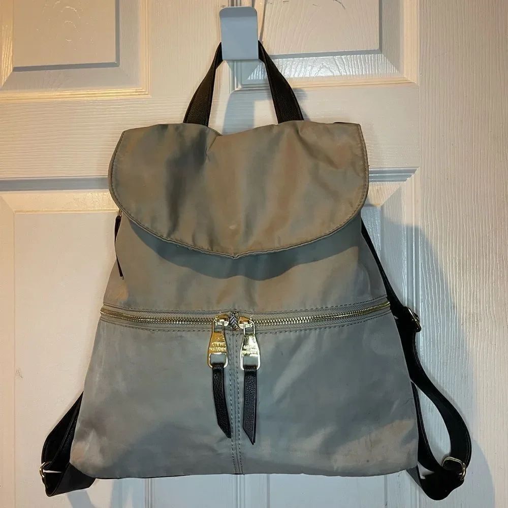 Steve Madden Gray nylon backpack with black handle & strap gold tone har…